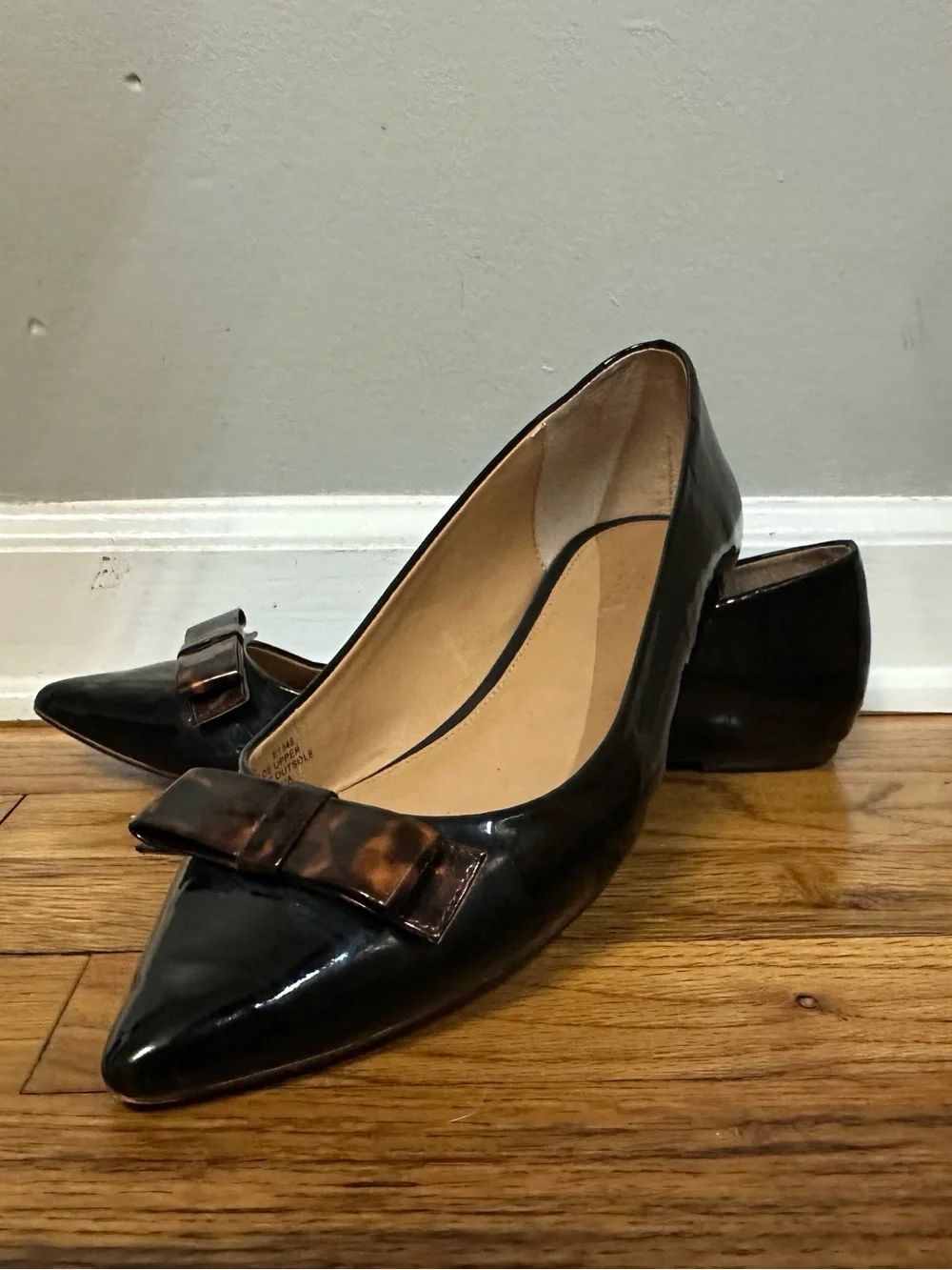 J. CREW. Women’s. Size 10. Patent Leather Flats.
